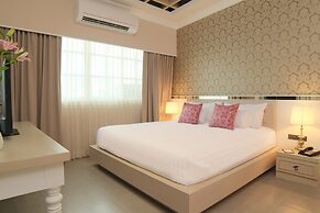 The Raya Surawong Bangkok