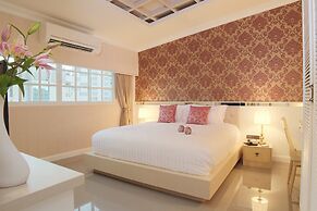 The Raya Surawong Bangkok