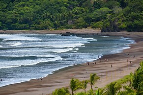 Best in Jaco Diamante del Sol Condos