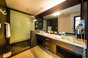 Best in Jaco Diamante del Sol Condos