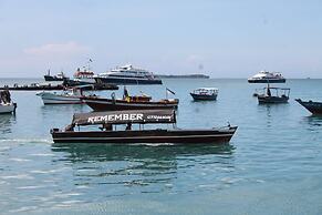 Mizingani Seafront Hotel