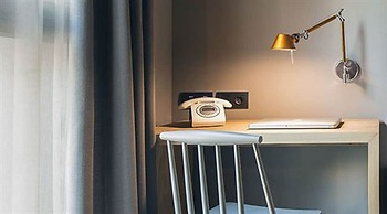 Yurbban Trafalgar Hotel