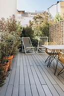 Uma House by Yurbban Trafalgar