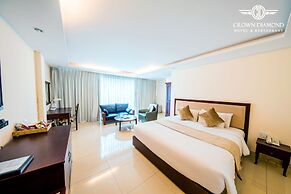Crown Diamond Hotel