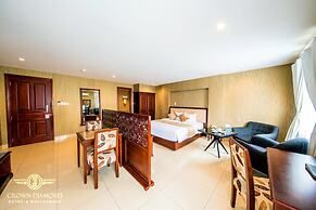 Crown Diamond Hotel
