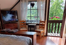 Cronin's Guesthouse B&B