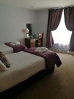 The Barley Sheaf Inn