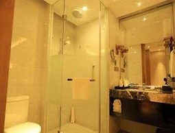 Ramada Yiyang Taojiang