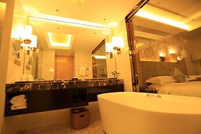 Ramada Yiyang Taojiang