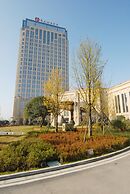 Ramada Yiyang Taojiang