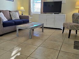 Sea Scape Oceanfront Motel