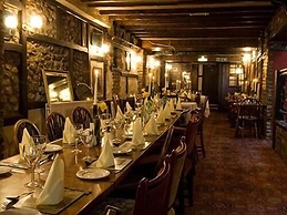 Dun Cow Inn