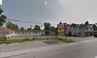 American Plaza Motel