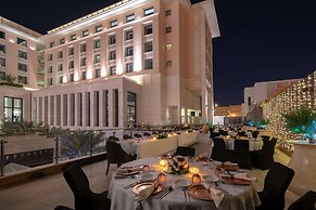 Radisson Collection Muscat, Hormuz Grand