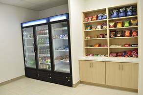 Holiday Inn Express & Suites Price by IHG