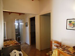 Almyra Apartments & Studios