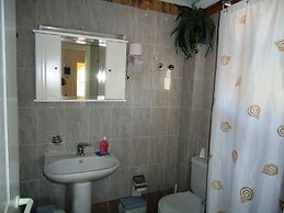 Almyra Apartments & Studios