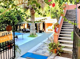 Almyra Apartments & Studios