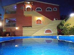 Almyra Apartments & Studios