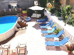 Almyra Apartments & Studios