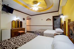 Hotel Suites Flamboyanes