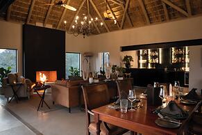 Simbambili Game Lodge