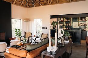 Simbambili Game Lodge