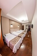 Serrano Residencial Hotel