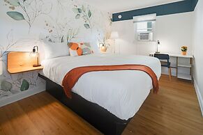 The Birches Motel