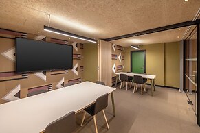 Royal Regency Paris Vincennes