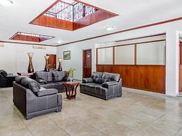 Monte Salerno Hotel & Suites