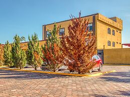 Monte Salerno Hotel & Suites