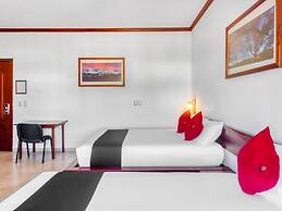 Monte Salerno Hotel & Suites