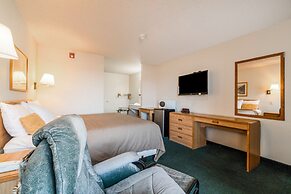 HomeTown Inn By OYO Texhoma, OK