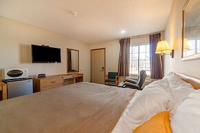 HomeTown Inn By OYO Texhoma, OK