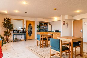 HomeTown Inn By OYO Texhoma, OK