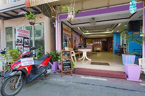 Hotel Grand Orchid Inn