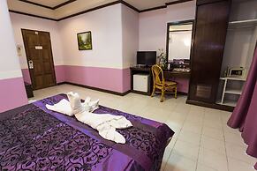 Hotel Grand Orchid Inn