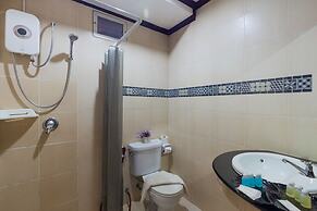 Hotel Grand Orchid Inn