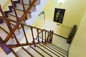 Hotel Grand Orchid Inn