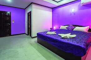 Hotel Grand Orchid Inn