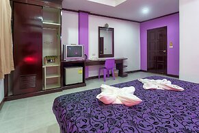 Hotel Grand Orchid Inn