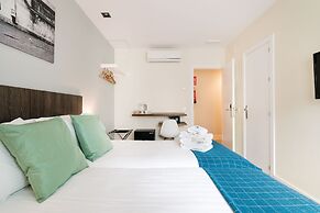 H.Boutique la Caleta bay