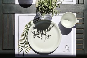 Lena Mare Boutique Hotel