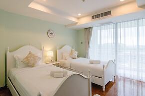SeaRidge Hua Hin Resort & Pool Villa