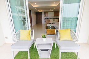 SeaRidge Hua Hin Resort & Pool Villa