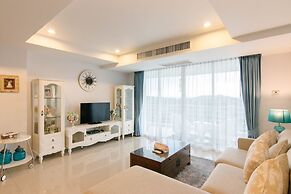 SeaRidge Hua Hin Resort & Pool Villa