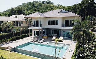 SeaRidge Hua Hin Resort & Pool Villa