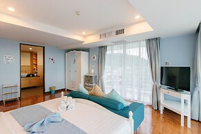 SeaRidge Hua Hin Resort & Pool Villa