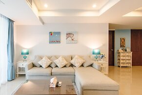 SeaRidge Hua Hin Resort & Pool Villa